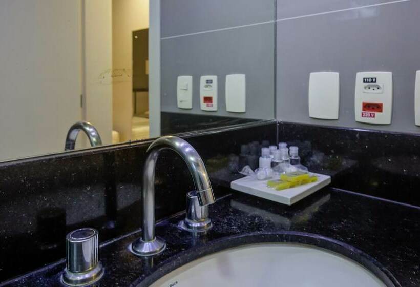 デラックストリプルルーム, Viale Cataratas Hotel & Eventos