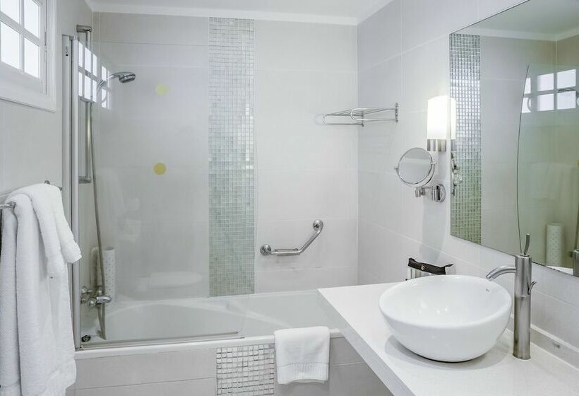 Апартаменты Семейные 1 Спальня, Santa Barbara Golf and Ocean Club
