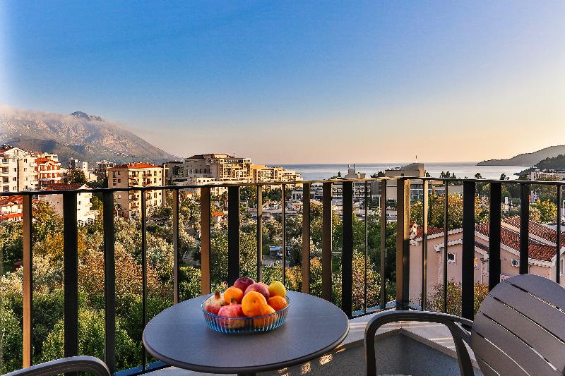 オーシャンビュースタンダードルーム, Bono