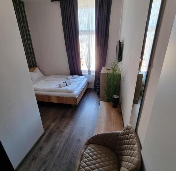 Standardrum, Sleeping Sailor Boutique