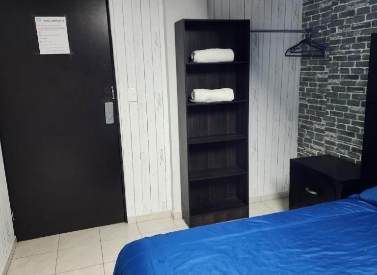 Economy Kamer, El Hostalito Metepec