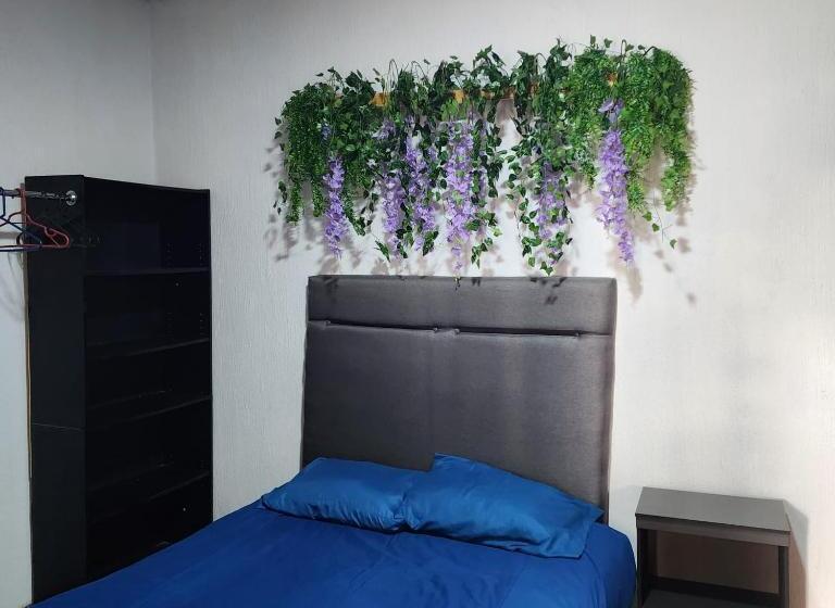 Quarto Estandar, El Hostalito Metepec
