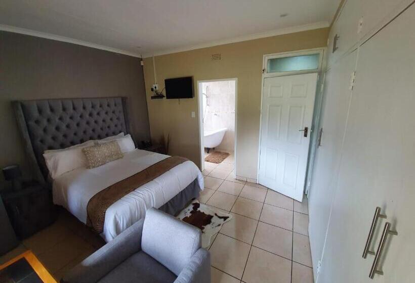 חדר משפחתי, Sm Africa Guest House
