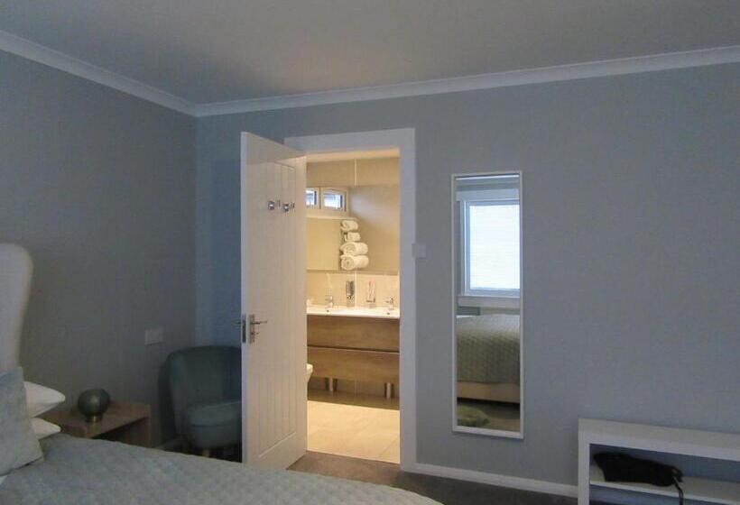 חדר דחוקס עם מיטת קינג, Sgurr Alasdair B&b