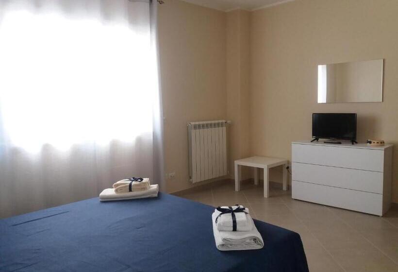 اتاق استاندارد با سرویس بهداشتی مشترک, B&b Quarto Di San Pietro