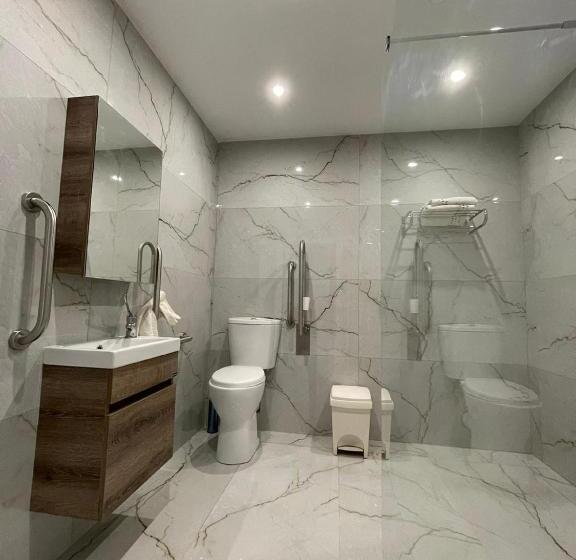 اتاق استاندارد با بالکن و چشم‌انداز دریا, La Reggia Seaview Guesthouse