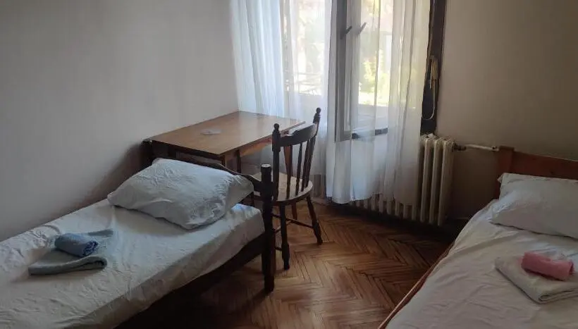 اتاق استاندارد, Hostel Golub