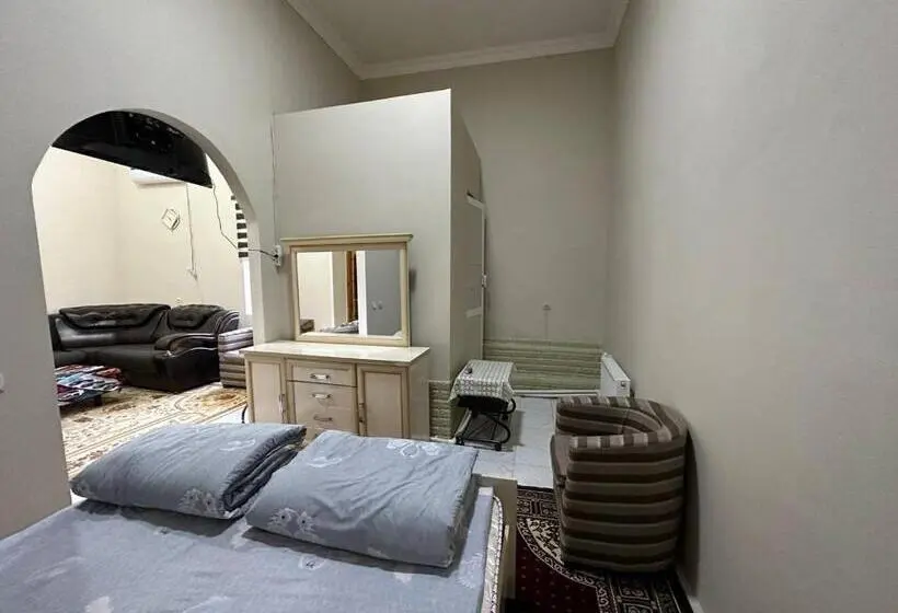 اتاق راحتی سه تخته, Hostel Nabi Bobo