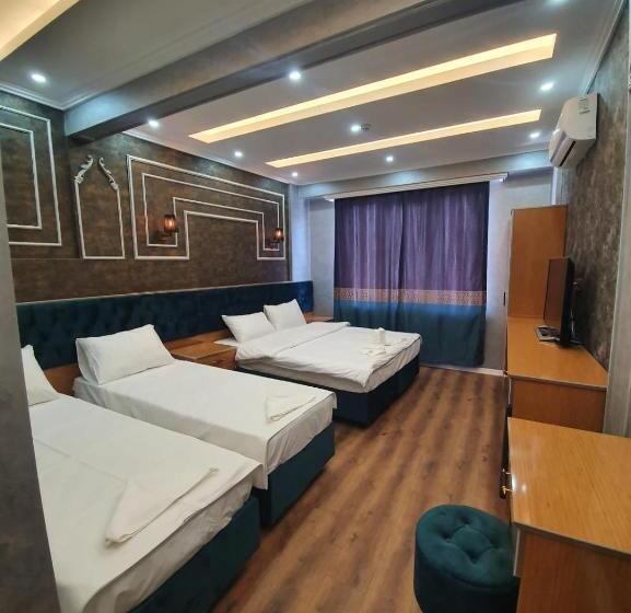 اتاق استاندارد چهار تخته, Bonami