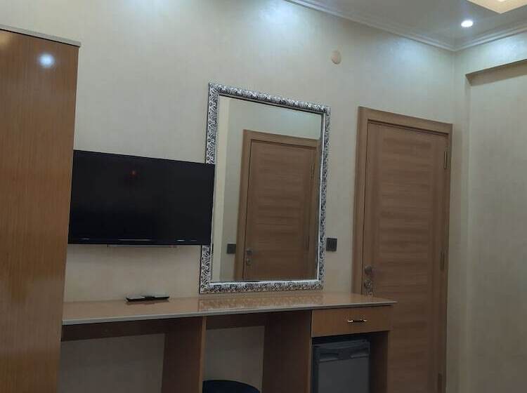 اتاق استاندارد, Bonami