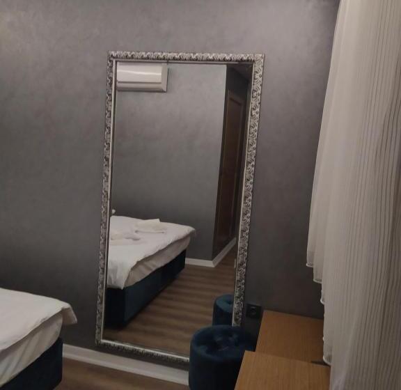 اتاق استاندارد, Bonami