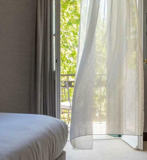 디럭스 스위트, The Kefalari Suites