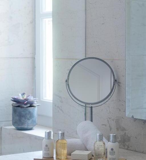 디럭스 스위트, The Kefalari Suites