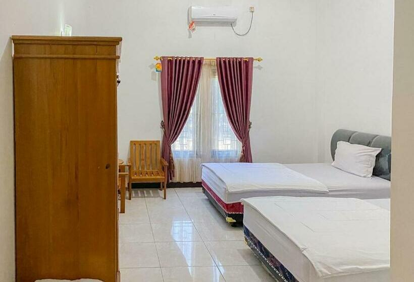 חדר סופריור, Nascar Family Hotel Palangkaraya Redpartner