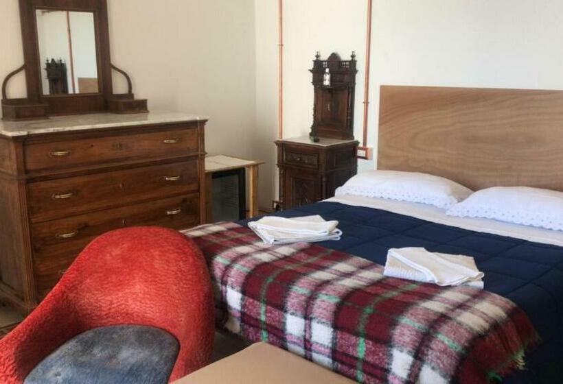 标准三人间, Il Viandante