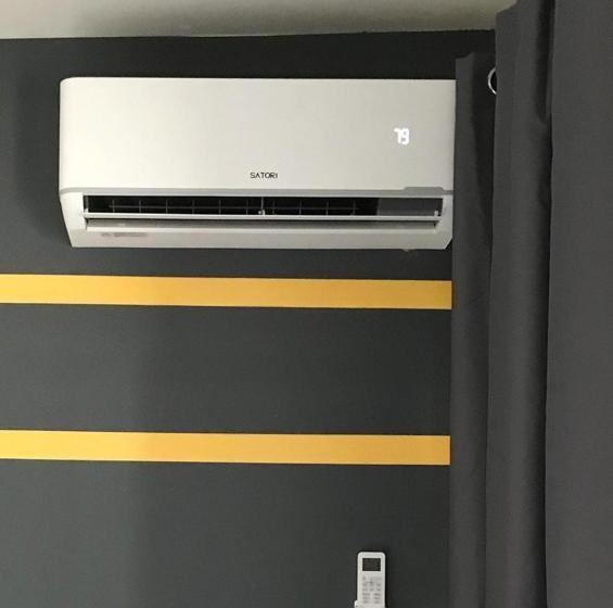 اتاق لوکس, Duncan Motel