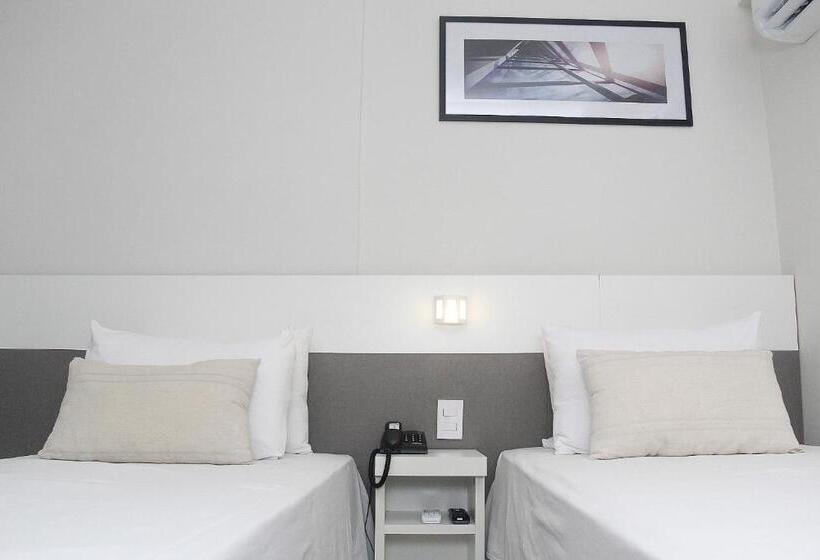 Quarto Estandar, Go Inn Caratinga  Mg