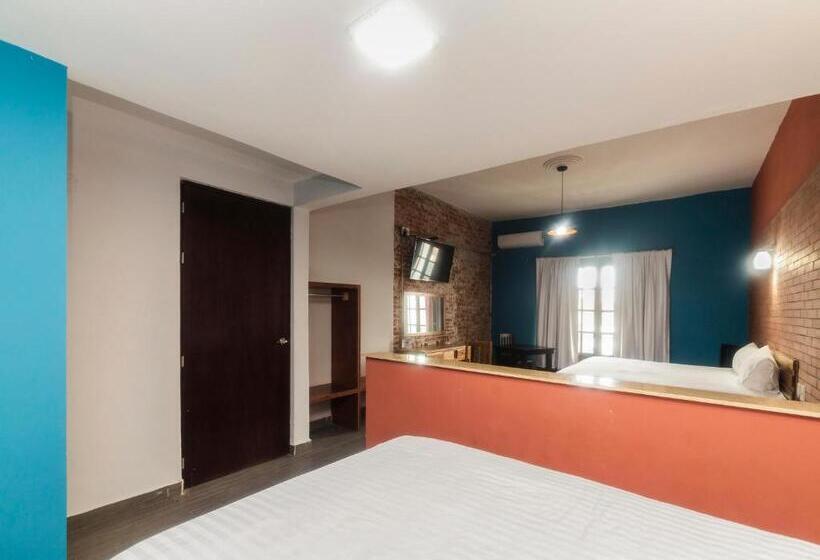 Balkonlu Süit, Meson Del Barrio