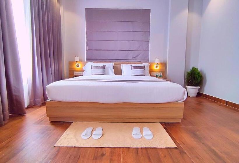 غرفة إدارية ثلاثية, Shrigo Hotel Nathdwara