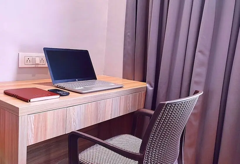 デラックスルーム, Shrigo Hotel Nathdwara