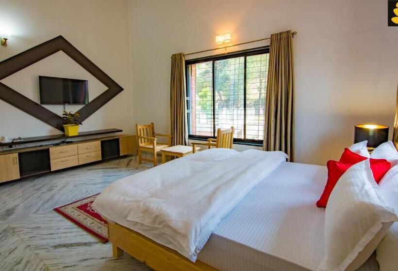 فيلا غرفة نوم واحدة, Livingstone 4 Bhk Villa Bhimtal