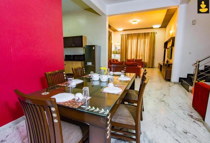 فيلا غرفة نوم واحدة, Livingstone 4 Bhk Villa Bhimtal