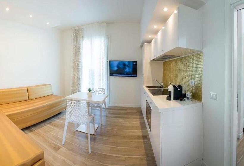 オーシャンビュースイート, Miami Suite