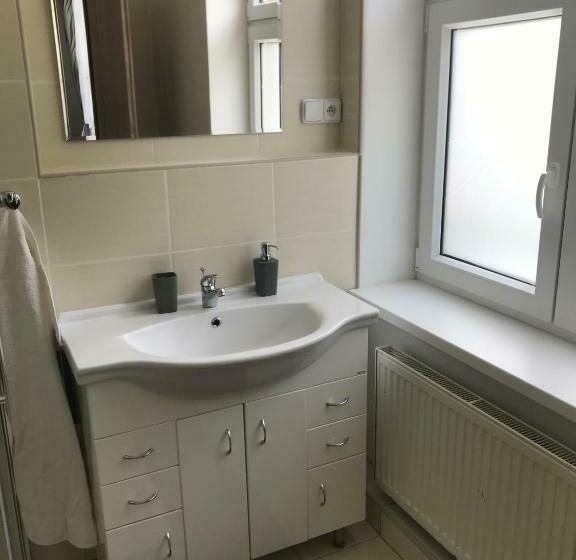 Номер Стандарт, Pension Berten Strašice