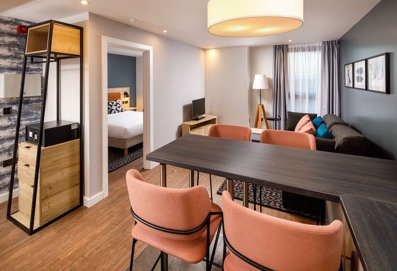 Апартаменты 1 Спальня, Aparthotel Adagio London Sutton Point
