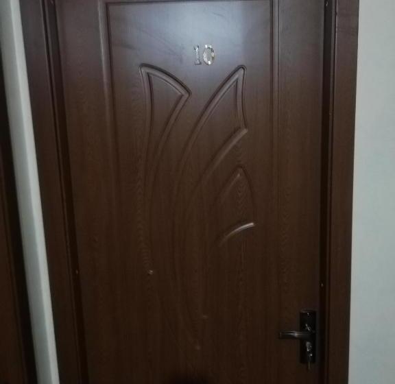 اتاق استاندارد, Hostel Violet