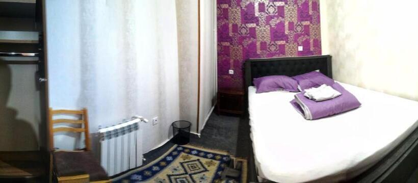 اتاق استاندارد, Hostel Violet
