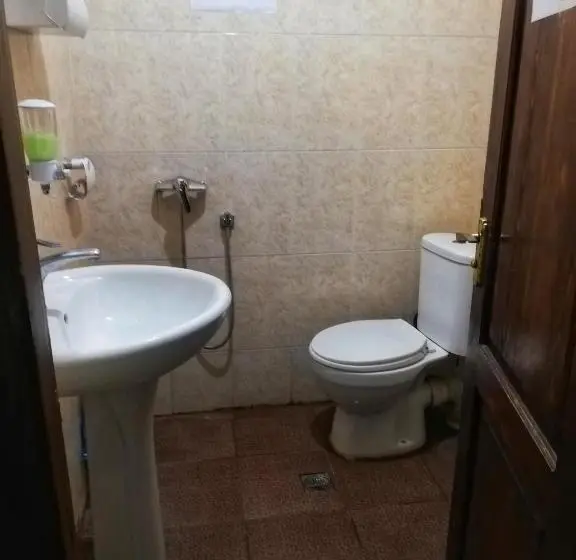 اتاق راحتی سه تخته, Hostel Violet