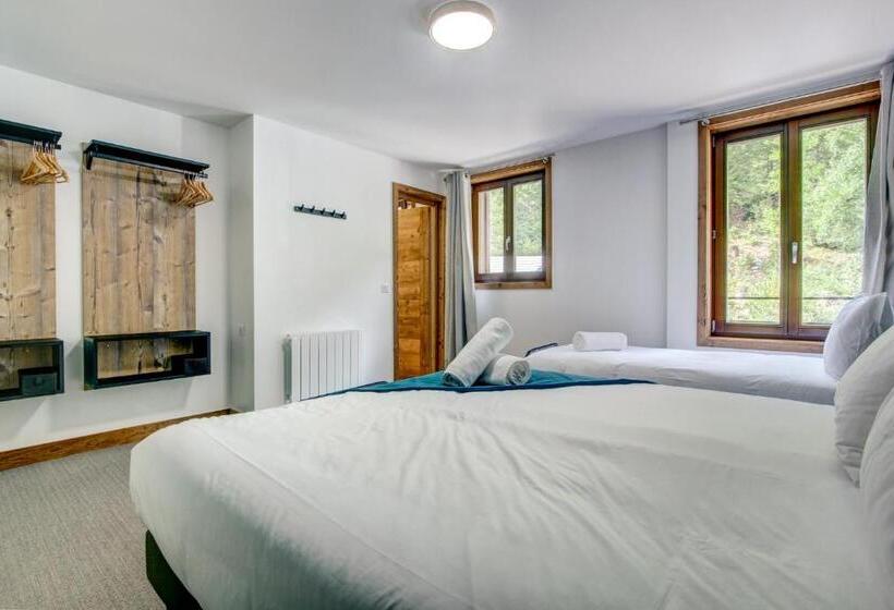 חדר סטנדרט לשלושה, Du Lac