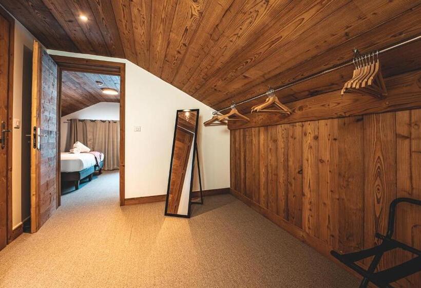 חדר משפחתי דלוקס, Du Lac