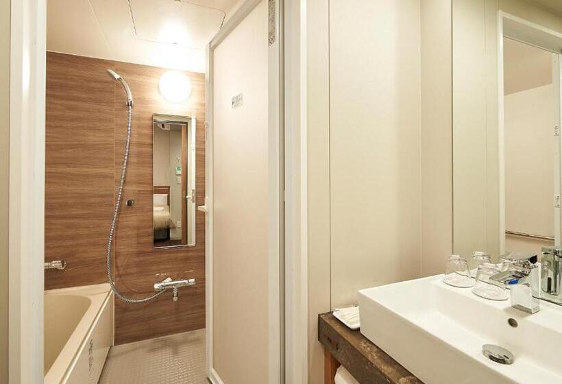 חדר סופריור לשלושה, Sotetsu Fresa Inn Hiroshima