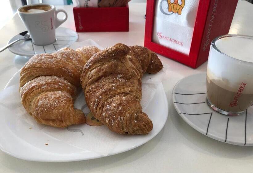 غرفة ديلوكس مزودة بشرفة, Accòmodati B&b