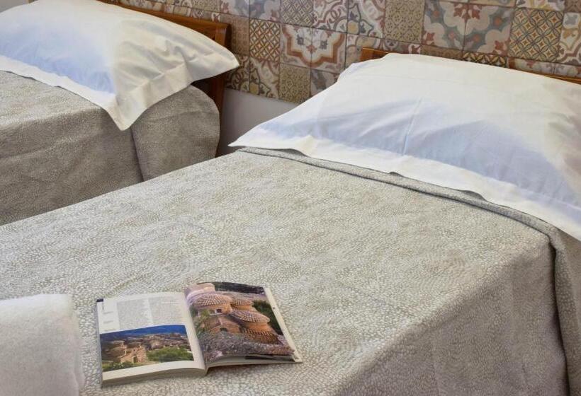 Номер Deluxe с Балконом, Accòmodati B&b