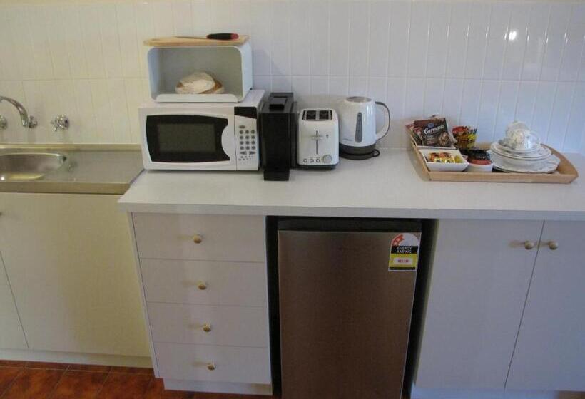 Номер Стандарт Вид на Сад, 1839 Cottages