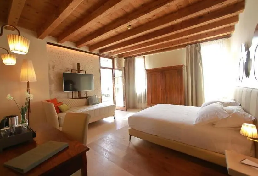 リバービュースイート, Corte Regia Relais & Spa