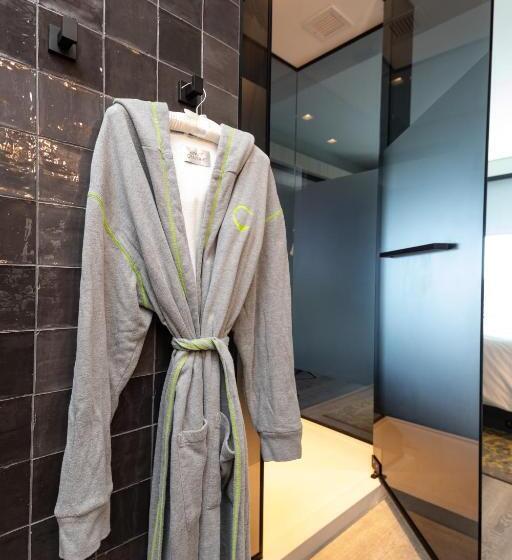 带大床的标准间, Hyatt Centric Charlotte Southpark