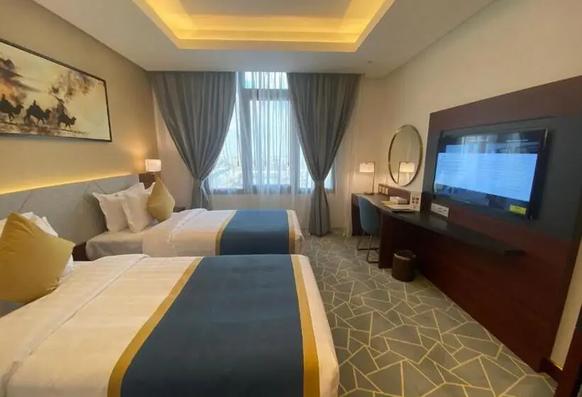 سوییت لوکس, Velar Inn