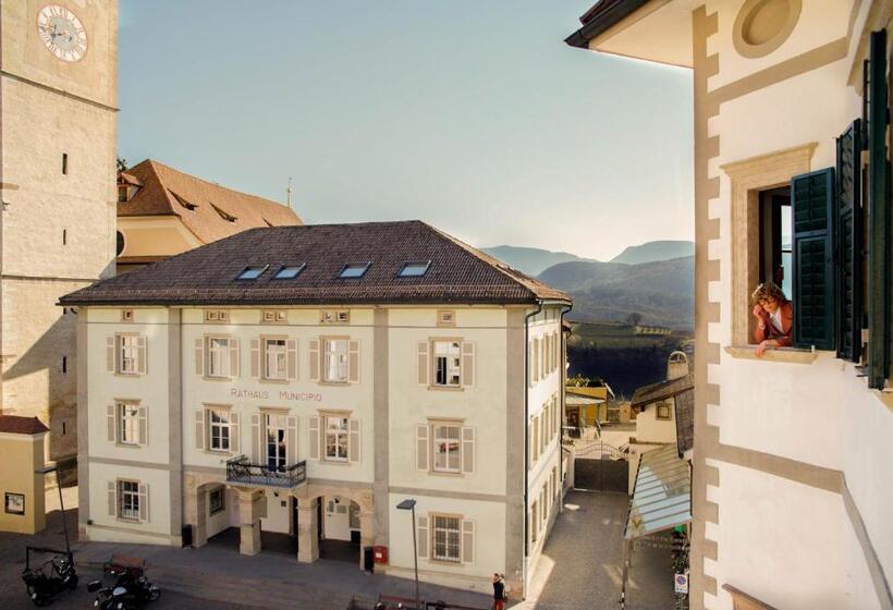 Номер Комфорт, Weisses Rössl