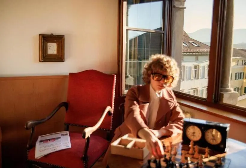 コンフォートトリプルルーム, Weisses Rössl