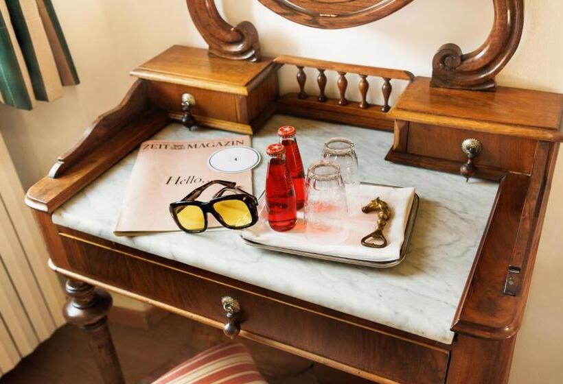 Номер Deluxe, Weisses Rössl