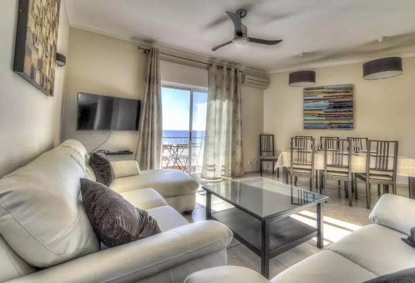 آپارتمان 3 خوابه با چشم‌انداز دریا, Apartamentos Belo Horizonte