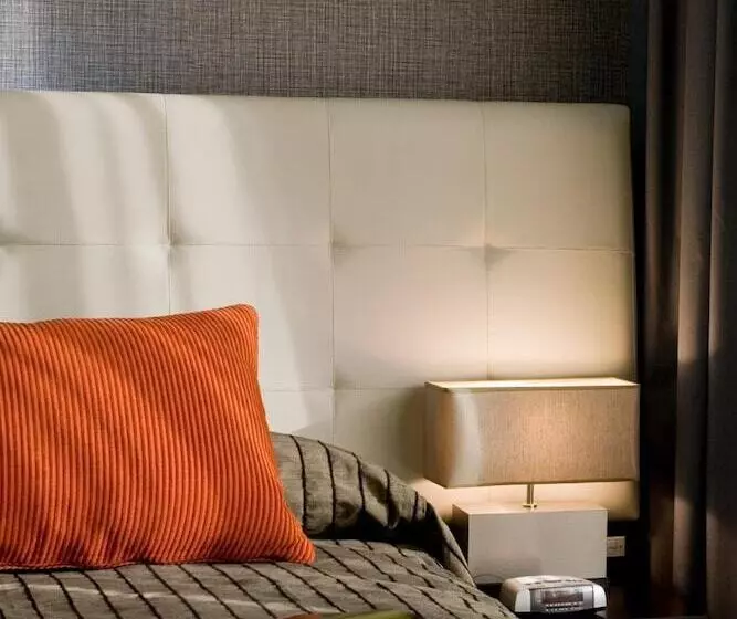 استودیوی استاندارد, Ayres Apartments Recoleta Guido