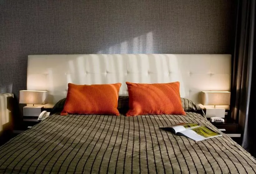 استودیوی استاندارد, Ayres Apartments Recoleta Guido