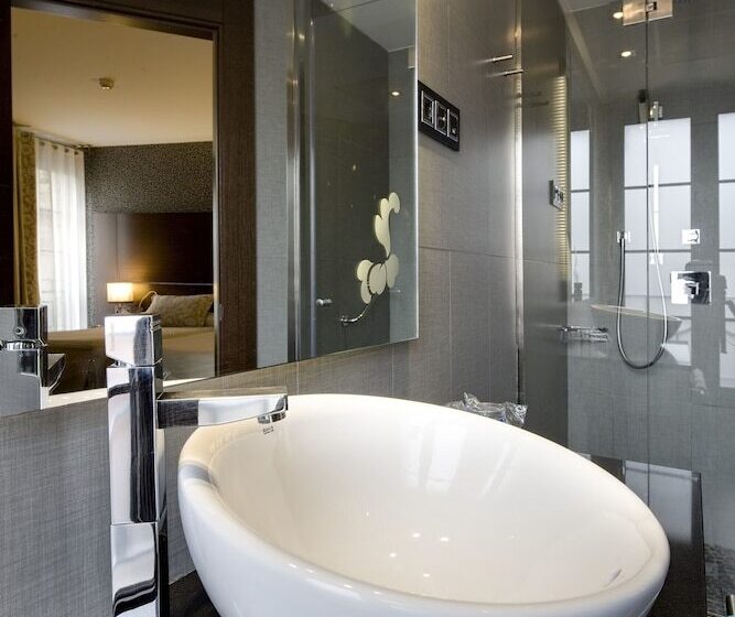 اتاق استاندارد, Barcelona Hotel Colonial