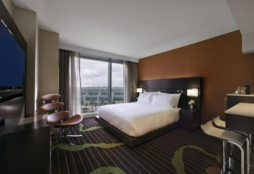 Студио Стандарт Кровать Кинг, Hard Rock Hotel San Diego