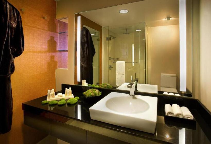 Четырехместный Номер Стандарт, Hard Rock Hotel San Diego